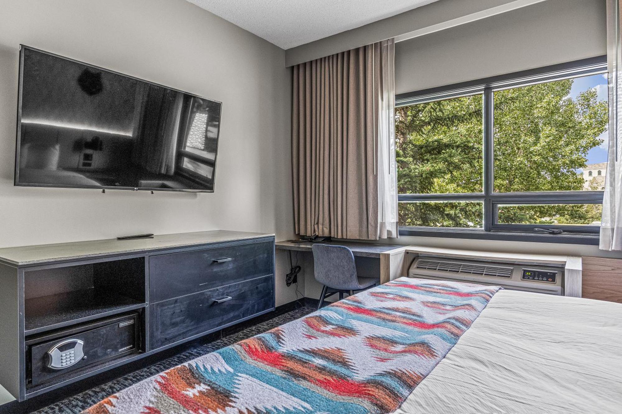 Mtn House By Basecamp Hotell Canmore Exteriör bild